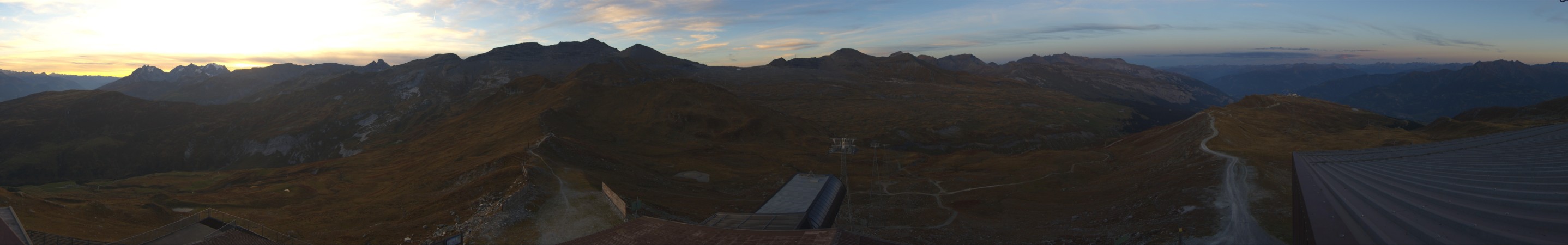 Laax Flims Falera - Weisse Arena Crap Masegn snow cam captured at 28 September 2026 at 7:11 pm GMT+2