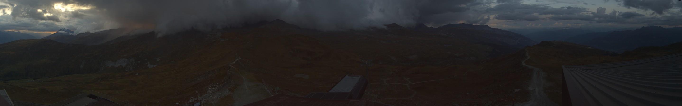 Laax Flims Falera - Weisse Arena Crap Masegn snow cam captured at 4 October 2026 at 7:04 pm GMT+2