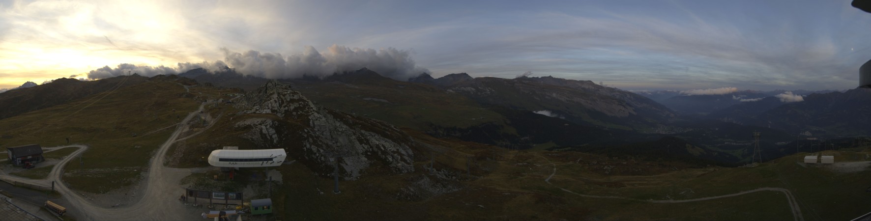 Laax Flims Falera - Weisse Arena Crap Sogn Gion Plaun snow cam captured at 21 September 2026 at 7:21 pm GMT+2