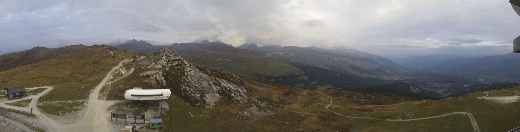 Laax Flims Falera - Weisse Arena Crap Sogn Gion Plaun snow cam captured at 1 October 2026 at 6:42 pm GMT+2