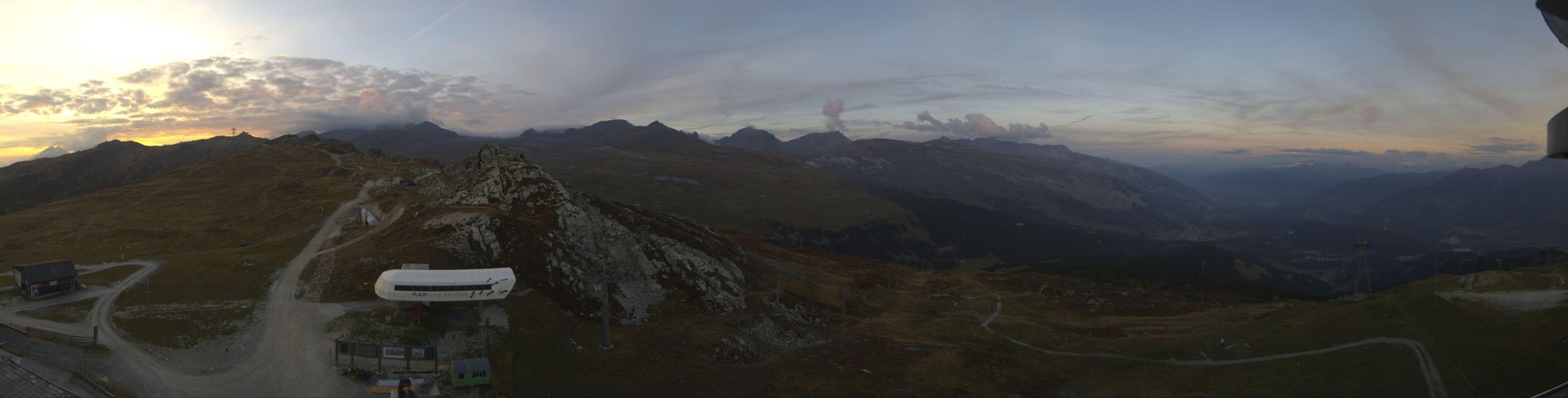 Laax Flims Falera - Weisse Arena Crap Sogn Gion Plaun snow cam captured at 3 October 2026 at 7:08 pm GMT+2