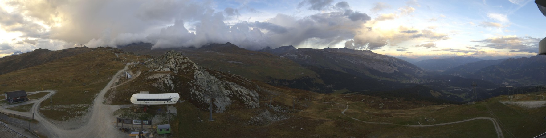 Laax Flims Falera - Weisse Arena Crap Sogn Gion Plaun snow cam captured at 4 October 2026 at 6:42 pm GMT+2