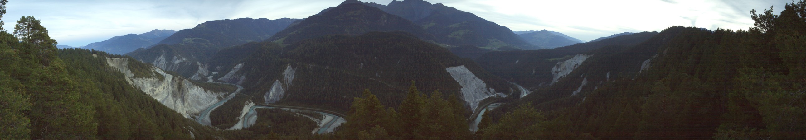 Laax Flims Falera - Weisse Arena Rheinschlucht - Conn snow cam captured at 29 September 2026 at 7:33 pm GMT+2