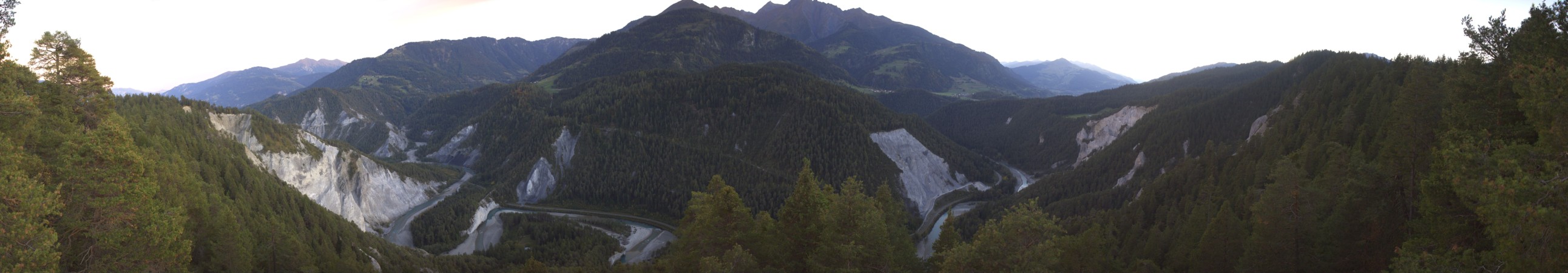 Laax Flims Falera - Weisse Arena Rheinschlucht - Conn snow cam captured at 5 October 2026 at 7:09 pm GMT+2
