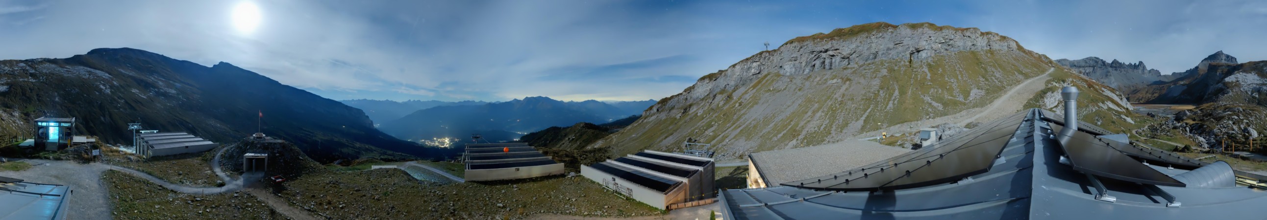 Laax Flims Falera - Weisse Arena Segneshütte snow cam captured at 29 September 2026 at 11:10 pm GMT+2