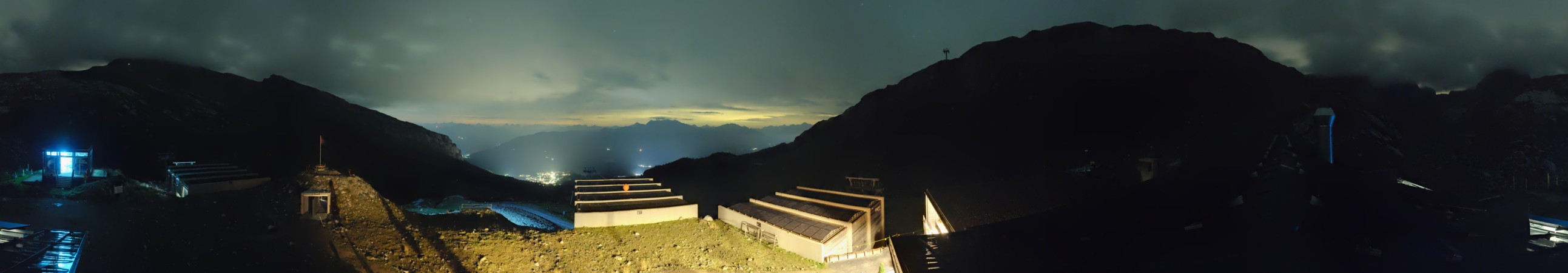 Laax Flims Falera - Weisse Arena Segneshütte snow cam captured at 4 October 2026 at 11:51 pm GMT+2