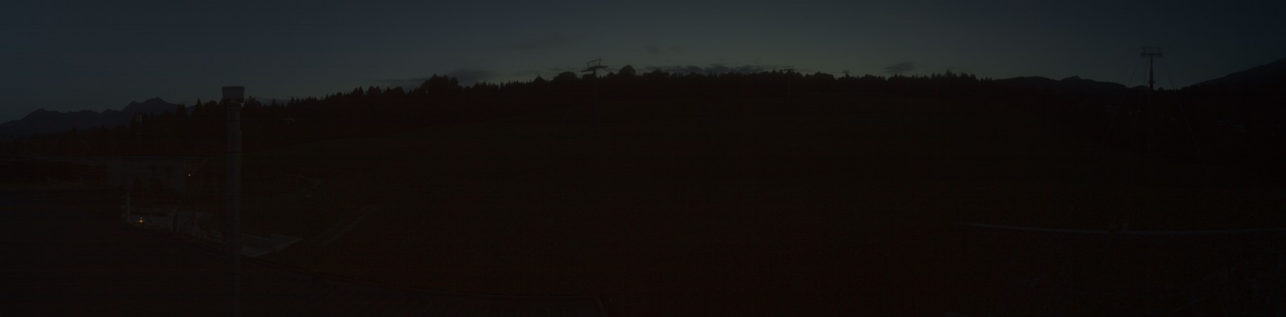 Laax Flims Falera - Weisse Arena Talstation Flims snow cam captured at 30 September 2026 at 7:32 pm GMT+2