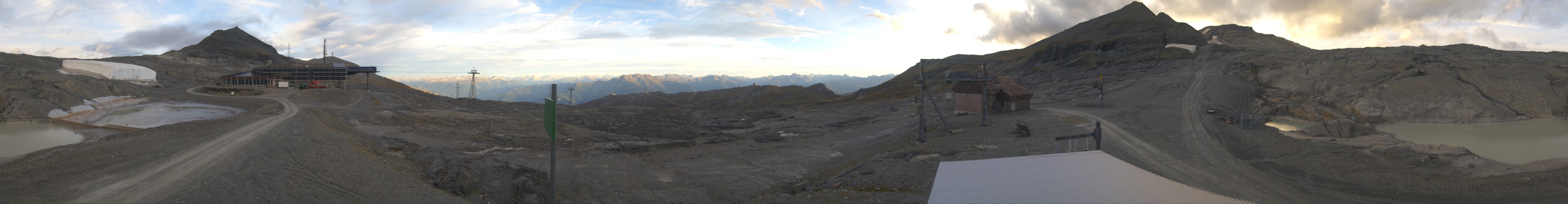 Laax Flims Falera - Weisse Arena Vorab Gletscher snow cam captured at 20 September 2026 at 6:57 pm GMT+2