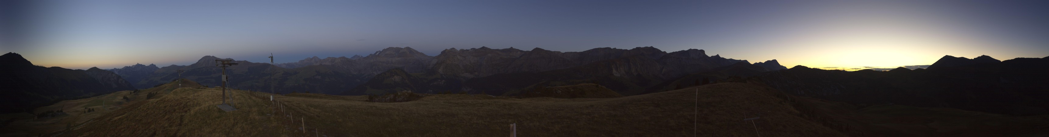 Lenk Bergbahnen Betelberg snow cam captured at 27 September 2026 at 7:50 pm GMT+2