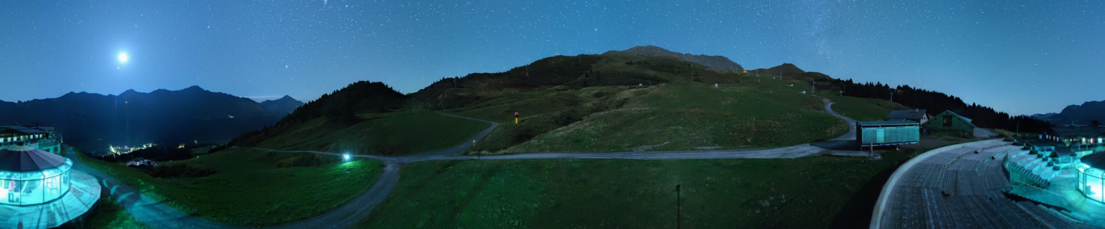 Lenzerheide Bergbahnen Alp Stätz snow cam captured at 6 October 2026 at 4:46 am GMT+2