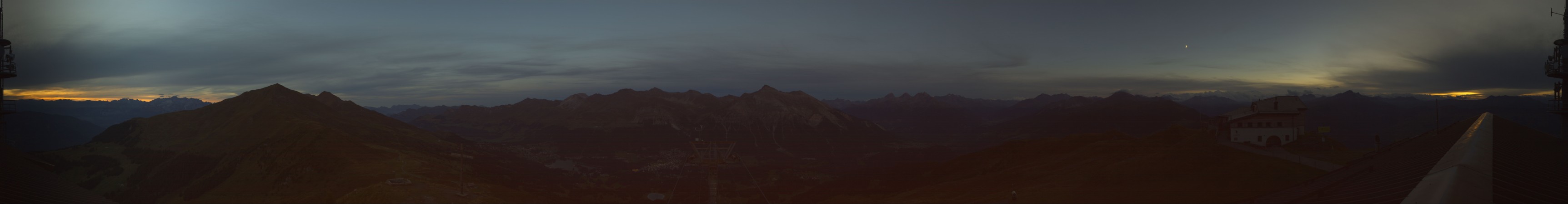 Lenzerheide Bergbahnen Piz Scalottas snow cam captured at 17 September 2026 at 7:59 pm GMT+2