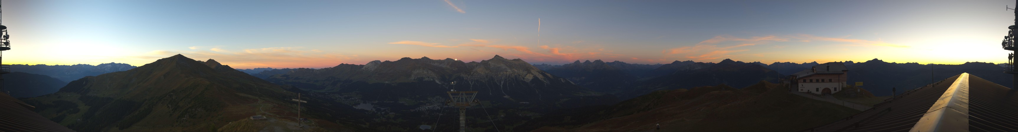 Lenzerheide Bergbahnen Piz Scalottas snow cam captured at 26 September 2026 at 7:30 pm GMT+2