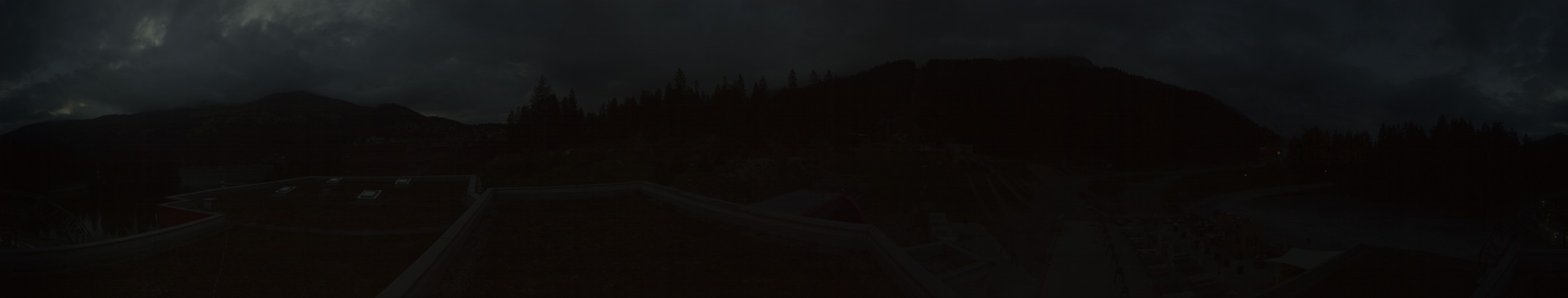 Lenzerheide Bergbahnen Talstation snow cam captured at 18 September 2026 at 8:00 pm GMT+2