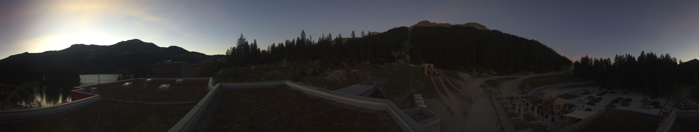 Lenzerheide Bergbahnen Talstation snow cam captured at 25 September 2026 at 7:30 pm GMT+2