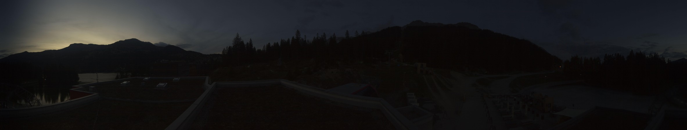 Lenzerheide Bergbahnen Talstation snow cam captured at 3 October 2026 at 7:26 pm GMT+2