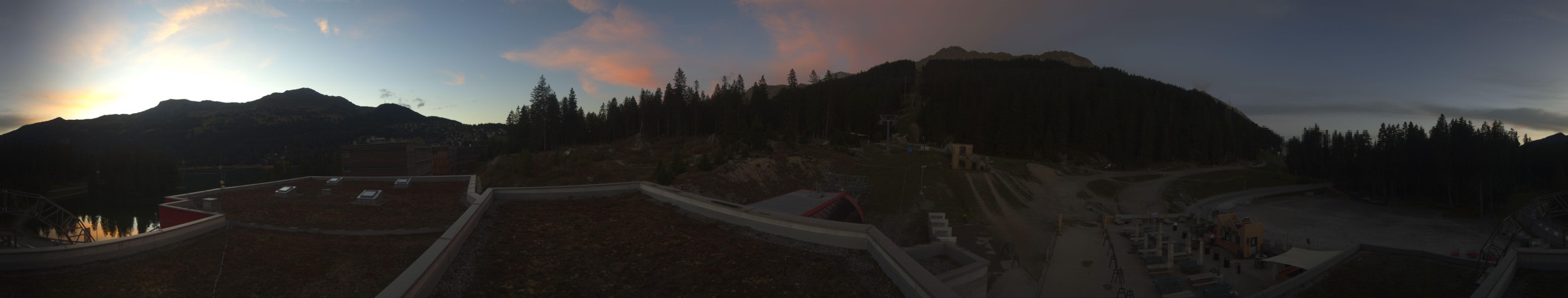 Lenzerheide Bergbahnen Talstation snow cam captured at 5 October 2026 at 7:21 pm GMT+2