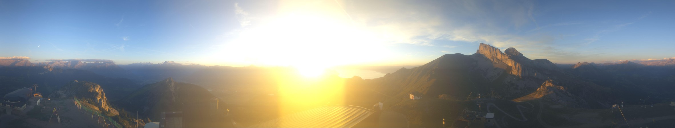 Leysin Télé La Berneuse - Kuklos snow cam captured at 23 September 2026 at 7:36 pm GMT+2