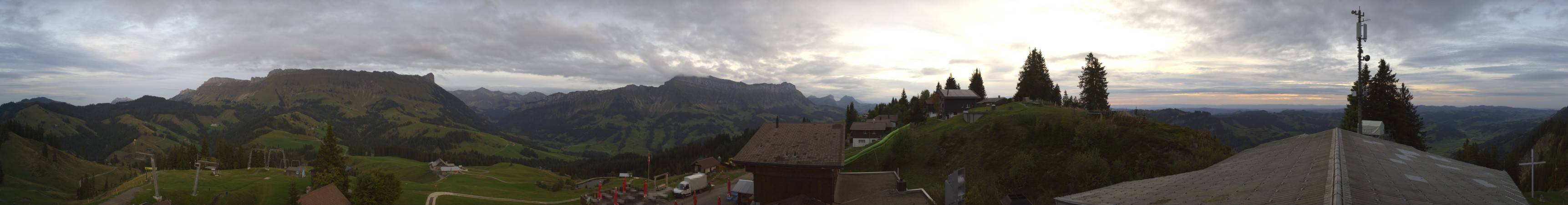 Marbachegg Sportbahnen Marbachegg snow cam captured at 17 September 2026 at 7:49 pm GMT+2