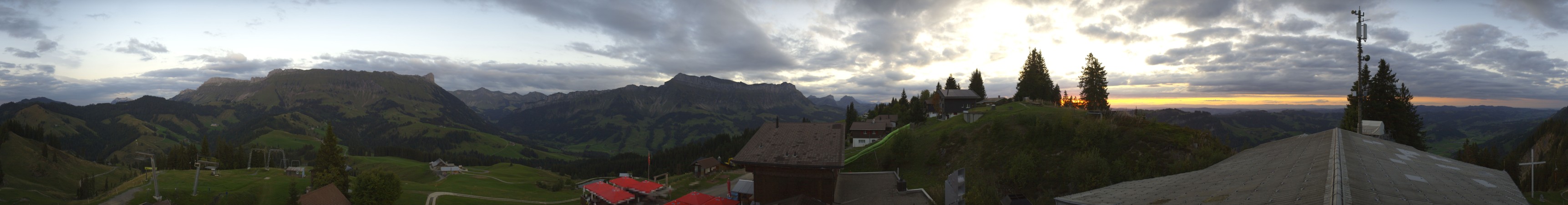 Marbachegg Sportbahnen Marbachegg snow cam captured at 18 September 2026 at 7:50 pm GMT+2