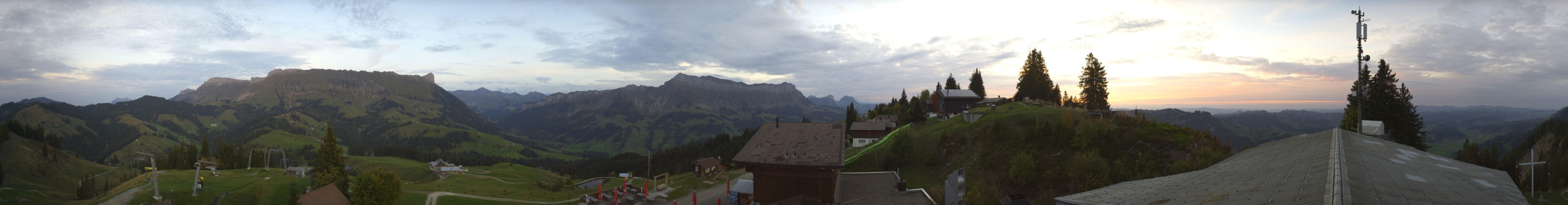 Marbachegg Sportbahnen Marbachegg snow cam captured at 4 October 2026 at 7:19 pm GMT+2