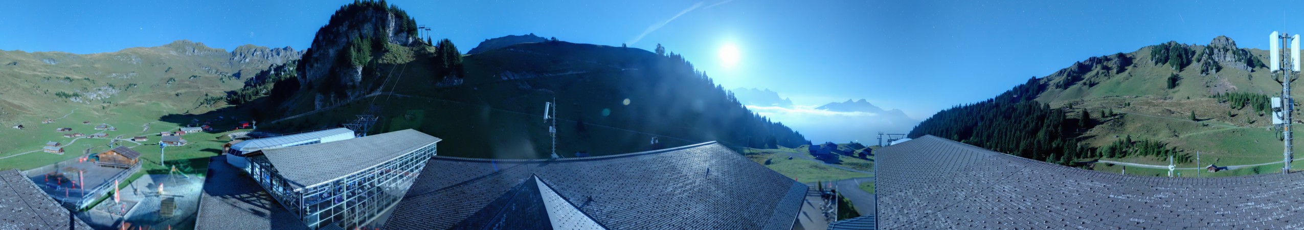Meiringen Hasliberg Bergbahnen Meiringen Hasliberg - Maegisalp snow cam captured at 21 September 2026 at 11:48 pm GMT+2