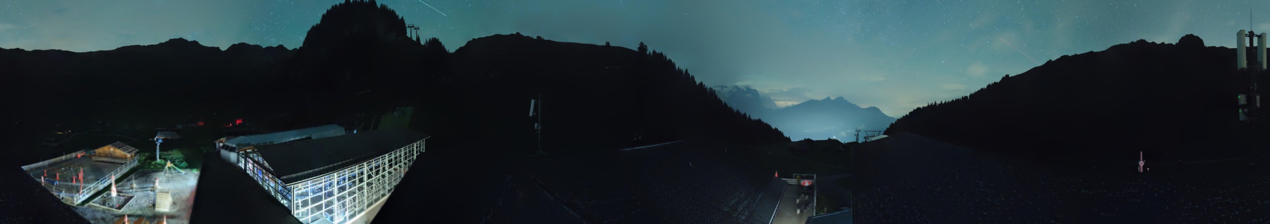 Meiringen Hasliberg Bergbahnen Meiringen Hasliberg - Maegisalp snow cam captured at 4 October 2026 at 11:54 pm GMT+2