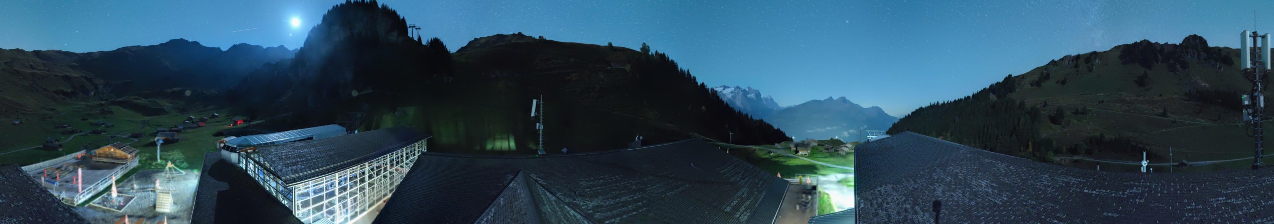 Meiringen Hasliberg Bergbahnen Meiringen Hasliberg - Maegisalp snow cam captured at 6 October 2026 at 5:06 am GMT+2