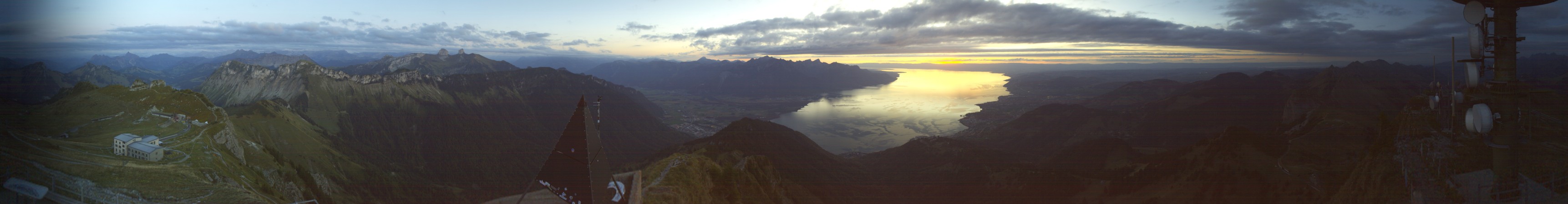 MOB - CCF Montreux Oberland Bernois Rochers de Naye snow cam captured at 18 September 2026 at 8:01 pm GMT+2
