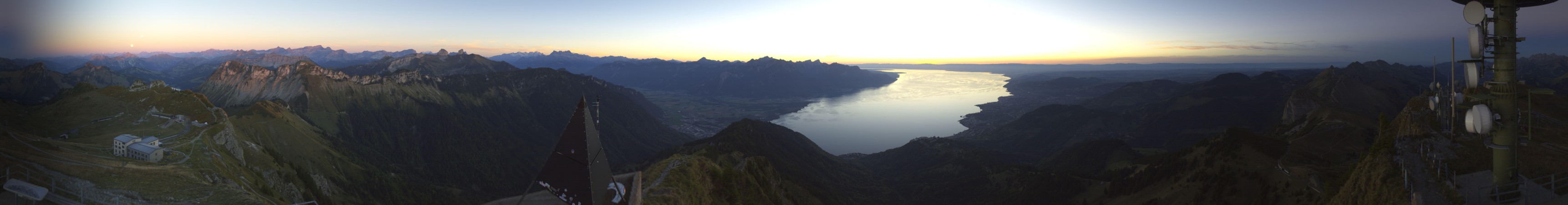 MOB - CCF Montreux Oberland Bernois Rochers de Naye snow cam captured at 26 September 2026 at 7:42 pm GMT+2