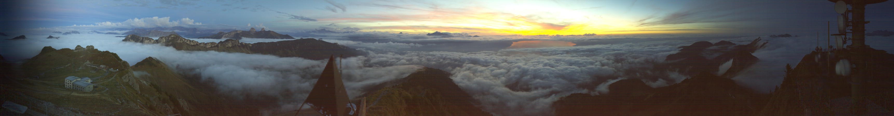 MOB - CCF Montreux Oberland Bernois Rochers de Naye snow cam captured at 2 October 2026 at 7:43 pm GMT+2