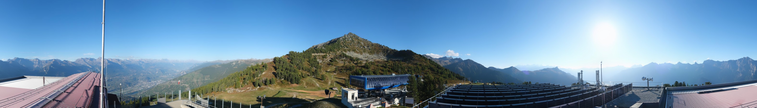 Nendaz - NVRM Tracouet Arrivée snow cam captured at 15 September 2026 at 6:07 pm GMT+2