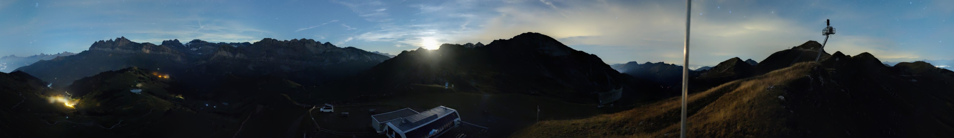 Portes du Soleil Sommet de Grand-Conche snow cam captured at 19 September 2026 at 11:48 pm GMT+2