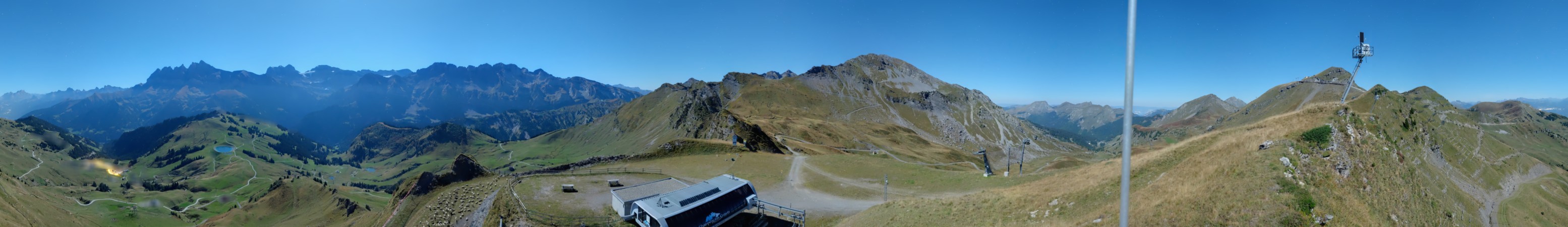 Portes du Soleil Sommet de Grand-Conche snow cam captured at 26 September 2026 at 11:57 pm GMT+2