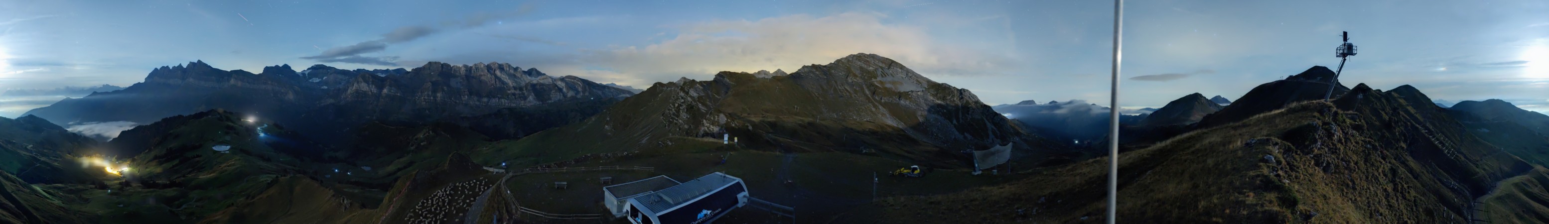 Portes du Soleil Sommet de Grand-Conche snow cam captured at 2 October 2026 at 11:45 pm GMT+2