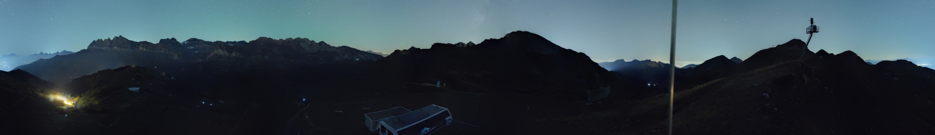 Portes du Soleil Sommet de Grand-Conche snow cam captured at 5 October 2026 at 11:48 pm GMT+2