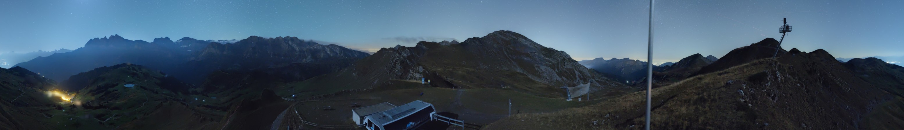 Portes du Soleil Sommet de Grand-Conche snow cam captured at 6 October 2026 at 5:54 am GMT+2