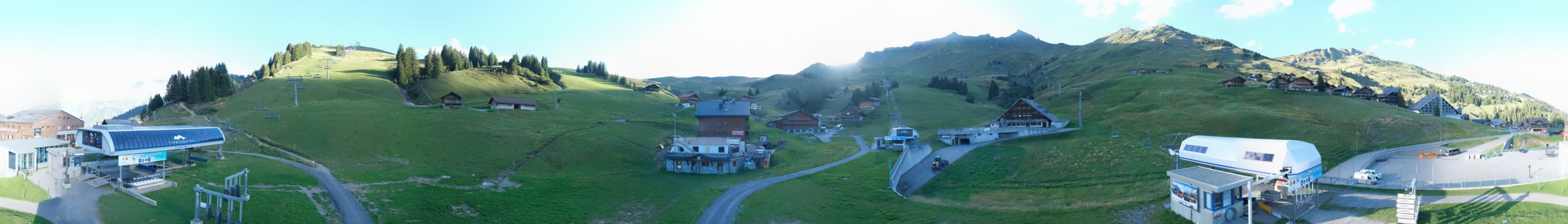 Portes du Soleil Suisse SA Les Crosets snow cam captured at 15 September 2026 at 6:18 pm GMT+2