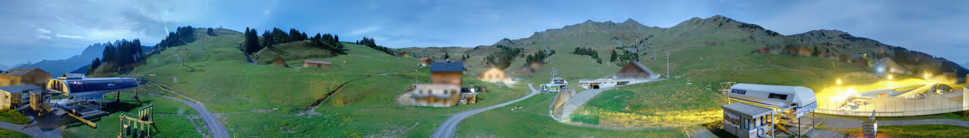Portes du Soleil Suisse SA Les Crosets snow cam captured at 28 September 2026 at 11:50 pm GMT+2