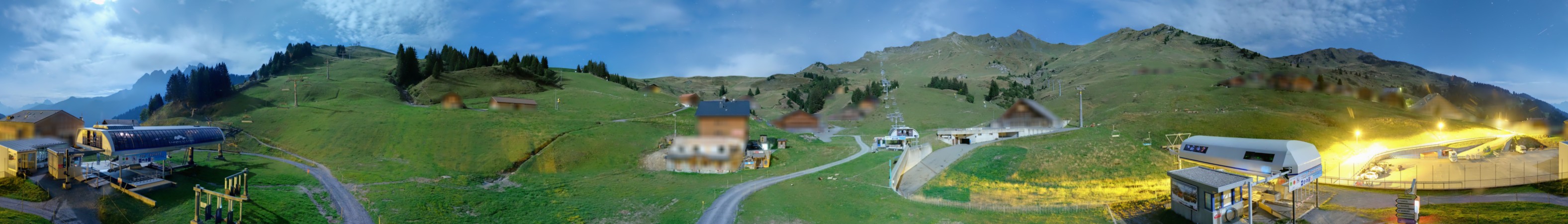 Portes du Soleil Suisse SA Les Crosets snow cam captured at 29 September 2026 at 11:38 pm GMT+2
