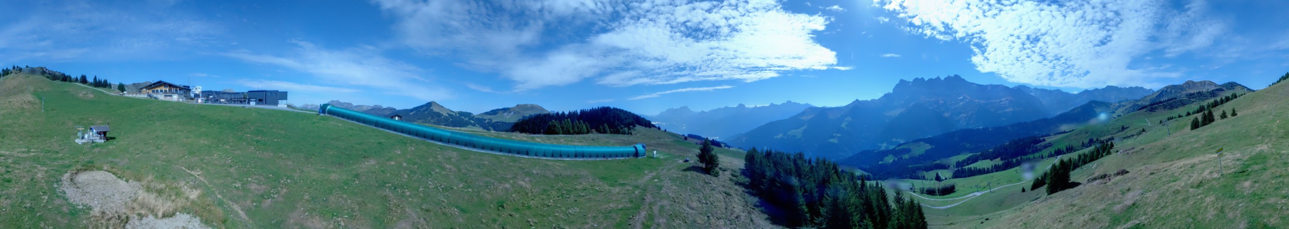 Portes du Soleil Suisse SA Morgins - La Foilleuse snow cam captured at 27 September 2026 at 11:54 pm GMT+2
