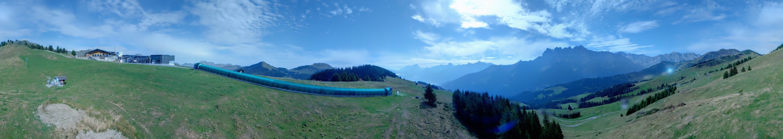Portes du Soleil Suisse SA Morgins - La Foilleuse snow cam captured at 29 September 2026 at 11:44 pm GMT+2