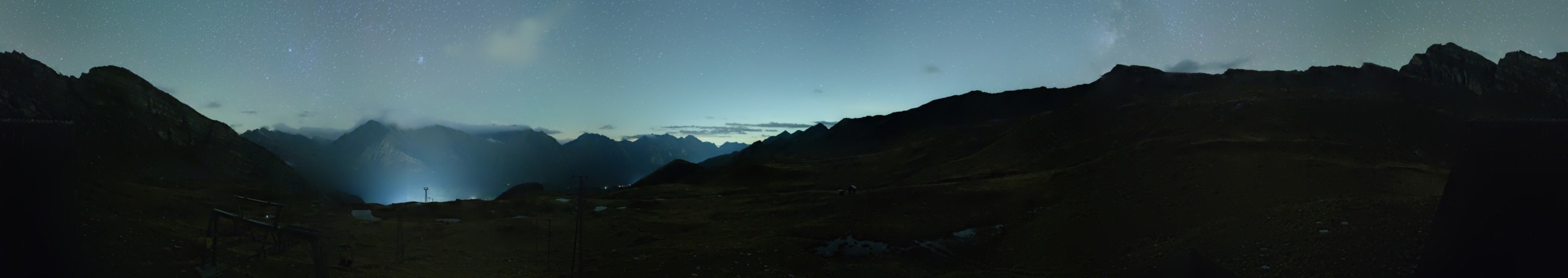 San Bernardino Swiss Alps Pan de Zucher - San Bernardino Swiss Alps snow cam captured at 18 September 2026 at 11:54 pm GMT+2