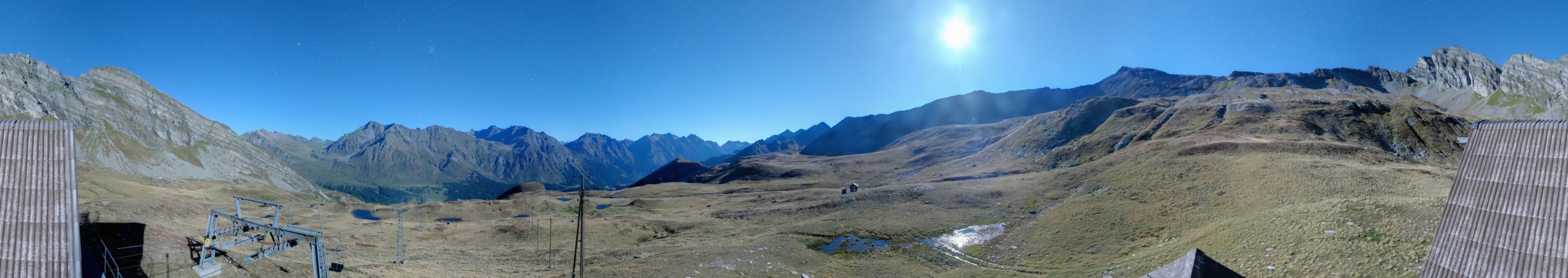 San Bernardino Swiss Alps Pan de Zucher - San Bernardino Swiss Alps snow cam captured at 22 September 2026 at 11:51 pm GMT+2