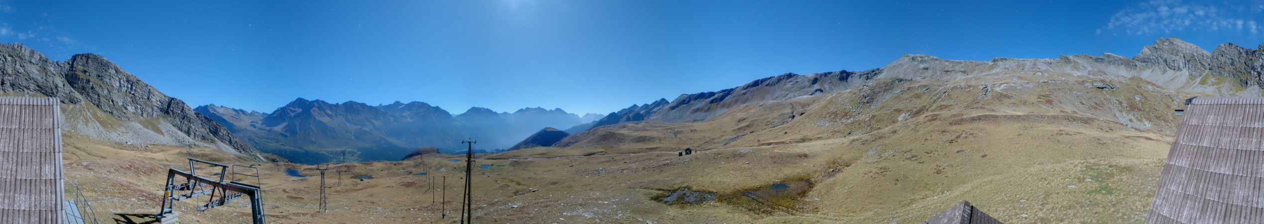 San Bernardino Swiss Alps Pan de Zucher - San Bernardino Swiss Alps snow cam captured at 27 September 2026 at 11:55 pm GMT+2