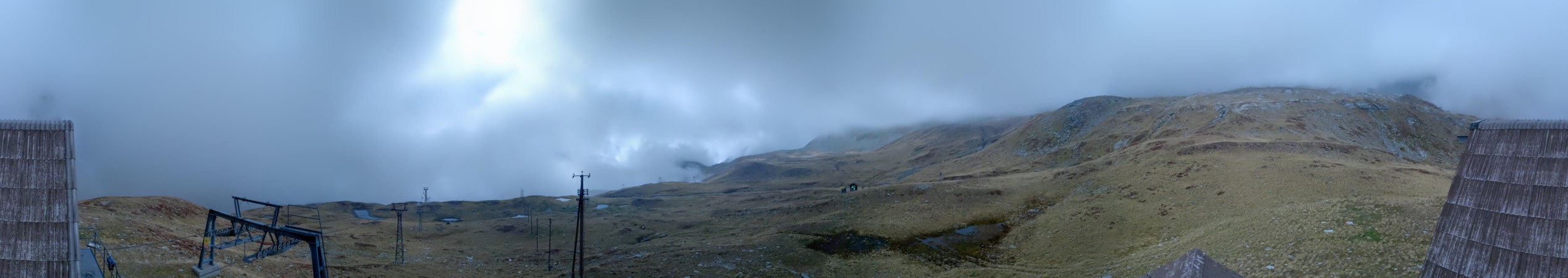San Bernardino Swiss Alps Pan de Zucher - San Bernardino Swiss Alps snow cam captured at 29 September 2026 at 11:45 pm GMT+2