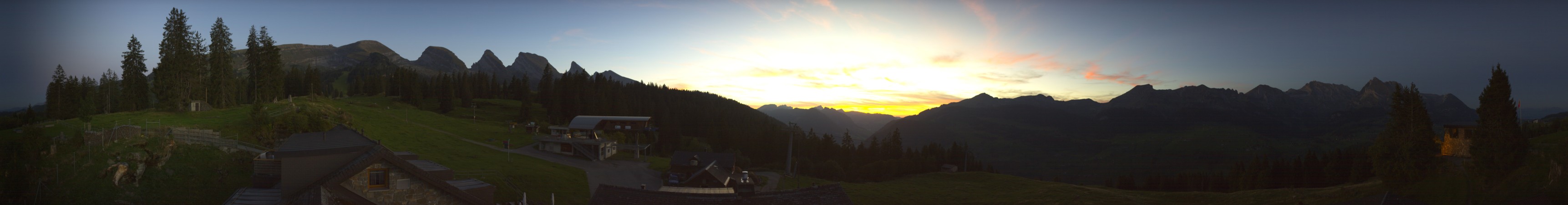 Sellamatt Lötscher Berghotel Alp Sellamatt - Berghotel snow cam captured at 12 September 2026 at 8:09 pm GMT+2