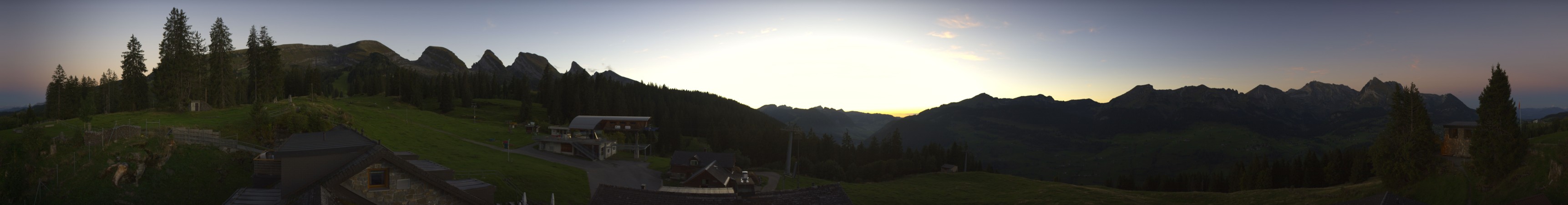 Sellamatt Lötscher Berghotel Alp Sellamatt - Berghotel snow cam captured at 14 September 2026 at 7:57 pm GMT+2