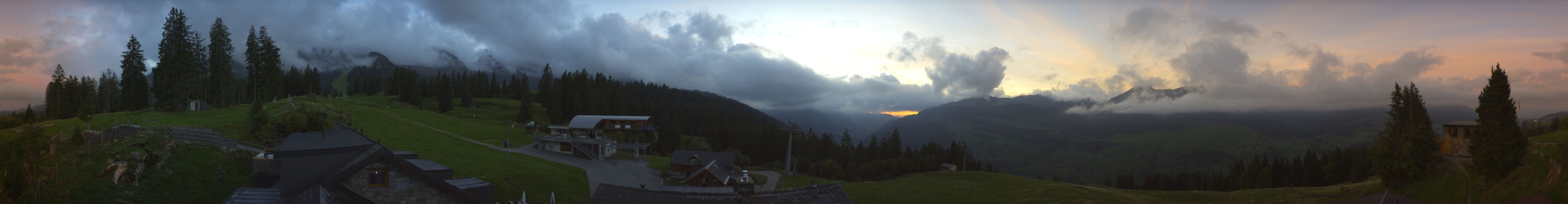 Sellamatt Lötscher Berghotel Alp Sellamatt - Berghotel snow cam captured at 21 September 2026 at 7:38 pm GMT+2