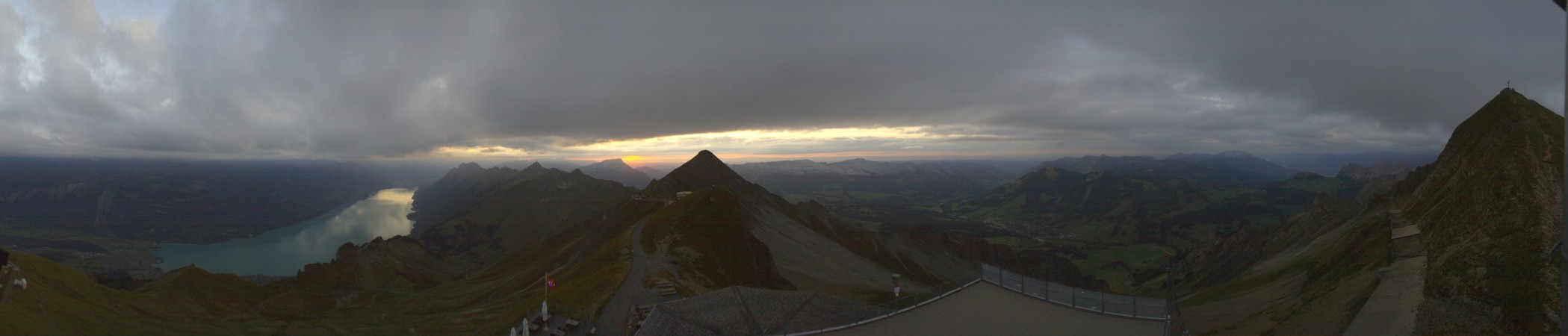 Sörenberg Bergbahnen Brienzer Rothorn Gipfel snow cam captured at 18 September 2026 at 7:42 pm GMT+2