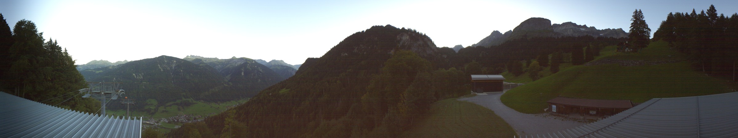 Technische Betriebe Glarus Brunnenberg snow cam captured at 22 September 2026 at 7:44 pm GMT+2